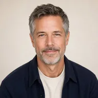 David Collins, Senior Footwear Reviewer
